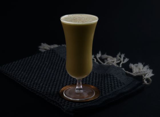 Black Flip cocktail photo
