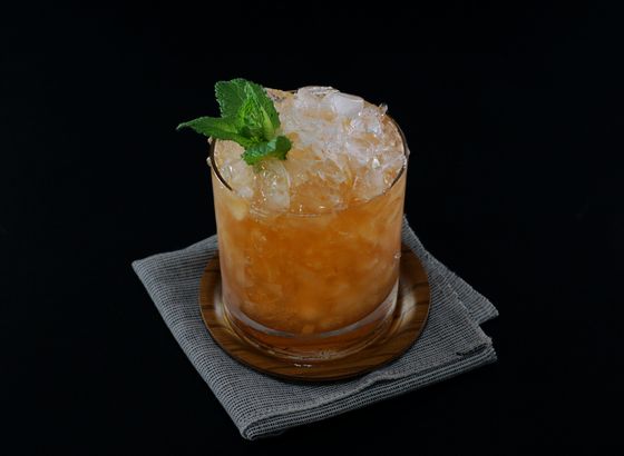 Planter's Punch cocktail photo