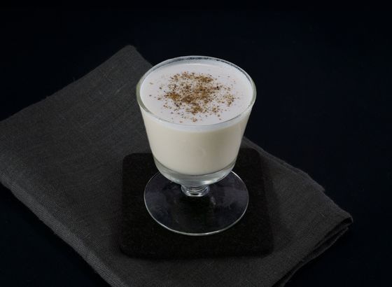 Brandy Alexander cocktail photo