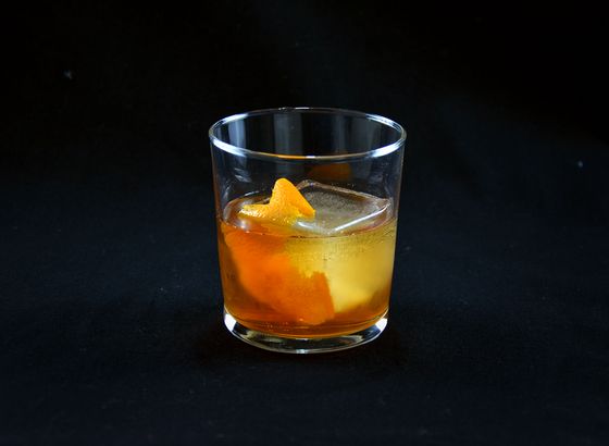 Old Fashioned cocktail photo