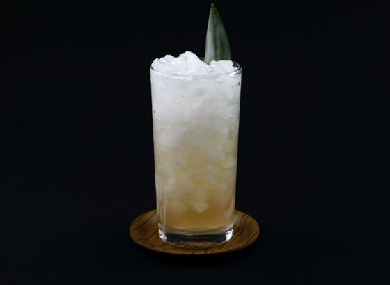 Pineapple Fizz cocktail photo