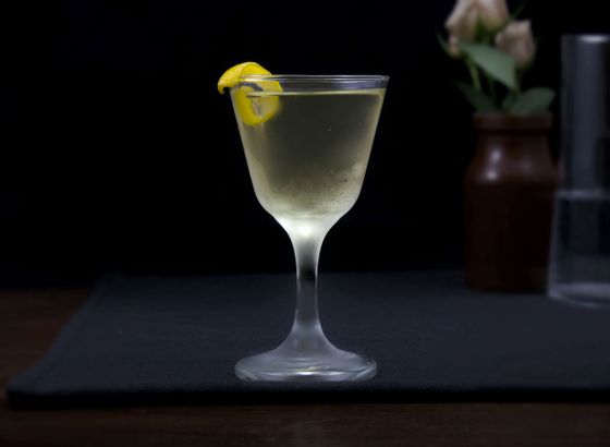 White Negroni cocktail photo